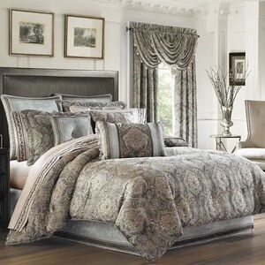J. Queen New York Provence Comforter Set - Queen NEW